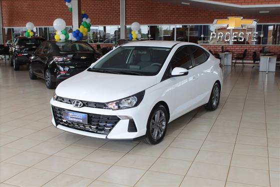 HYUNDAI HB20S 1.0 TGDI FLEX COMFORT PLUS TECH AUTOMÁTICO HYUNDAI HB20S 1.0 TGDI FLEX COMFORT PLUS TECH AUTOMÁTICO